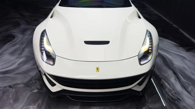 2015 Ferrari F12berlinetta - Image 10 of 20