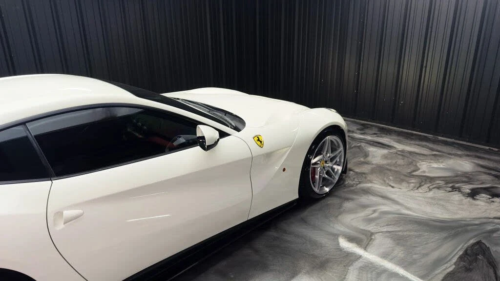 2015 Ferrari F12berlinetta - Image 8 of 20