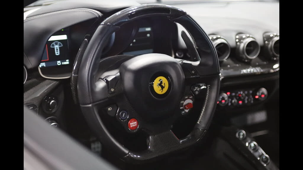 2015 Ferrari F12berlinetta - Image 28 of 31