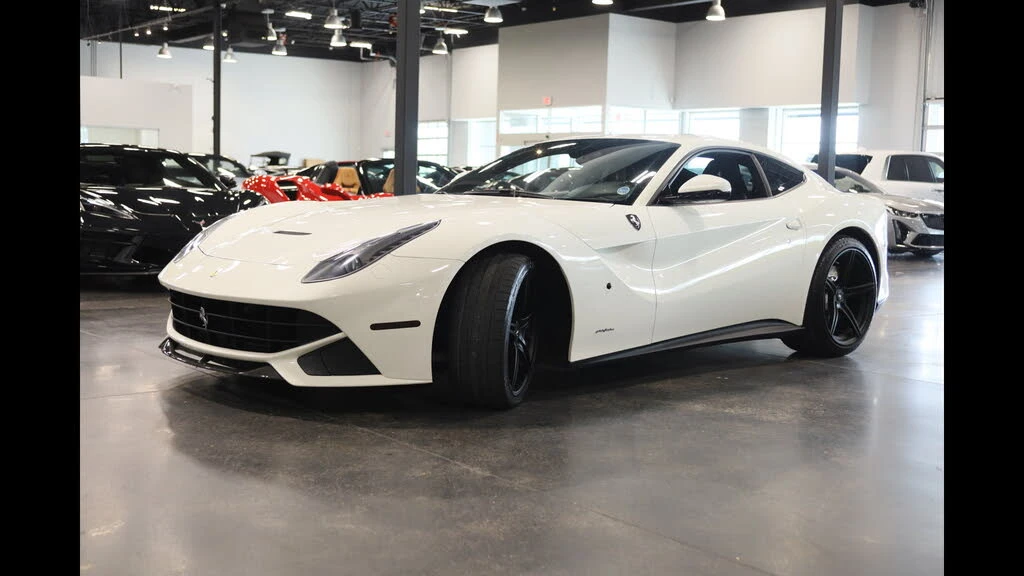 2015 Ferrari F12berlinetta - Image 3 of 31