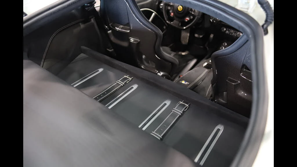 2015 Ferrari F12berlinetta - Image 8 of 31