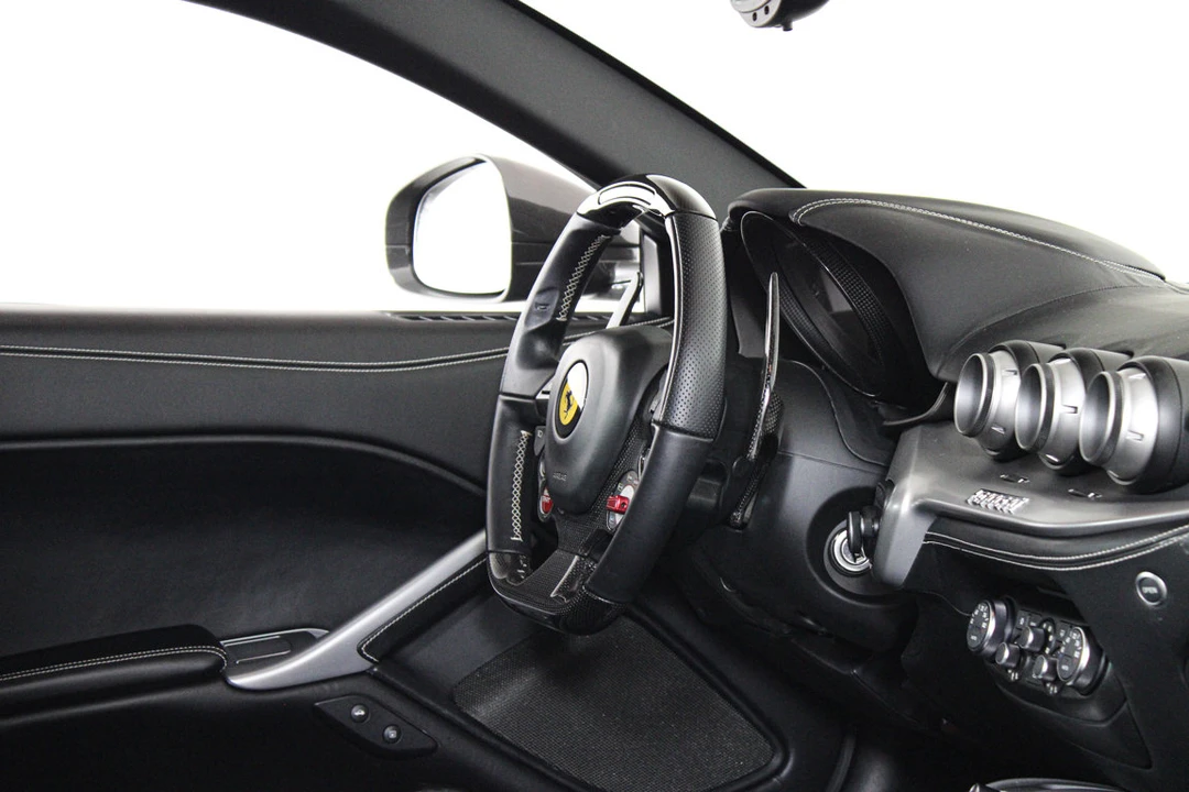 2015 Ferrari F12berlinetta - Image 31 of 31