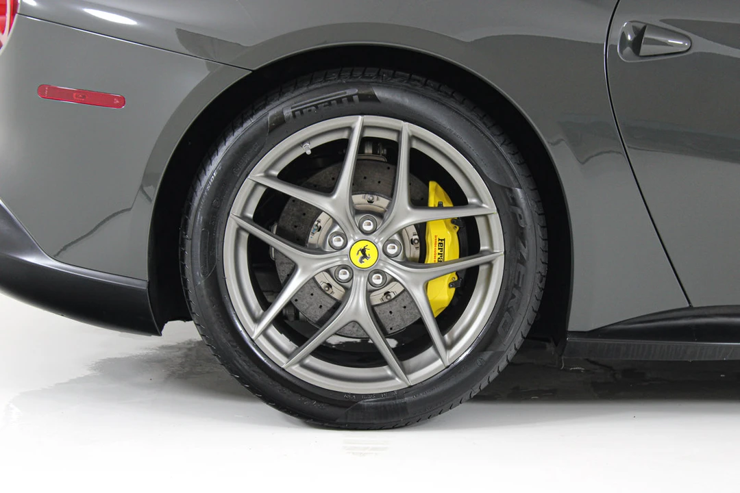 2015 Ferrari F12berlinetta - Image 20 of 31
