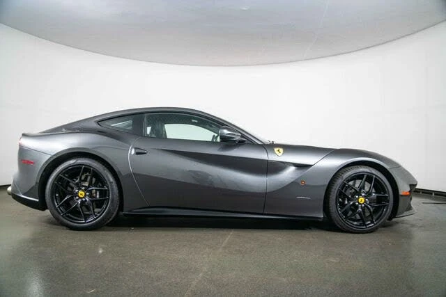 2015 Ferrari F12berlinetta - Image 9 of 31