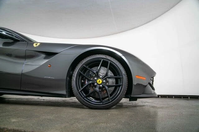 2015 Ferrari F12berlinetta - Image 11 of 31