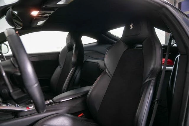 2015 Ferrari F12berlinetta - Image 16 of 31