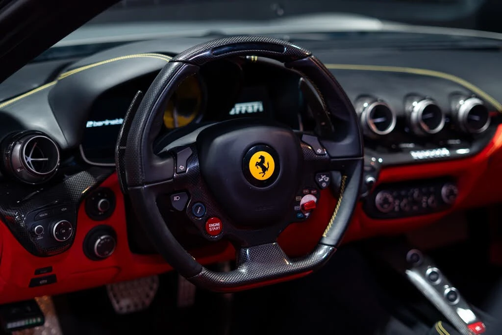 2015 Ferrari F12berlinetta - Image 21 of 31