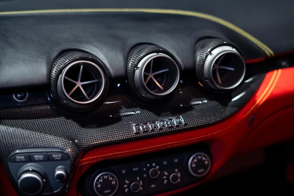 2015 Ferrari F12berlinetta - Image 23 of 31