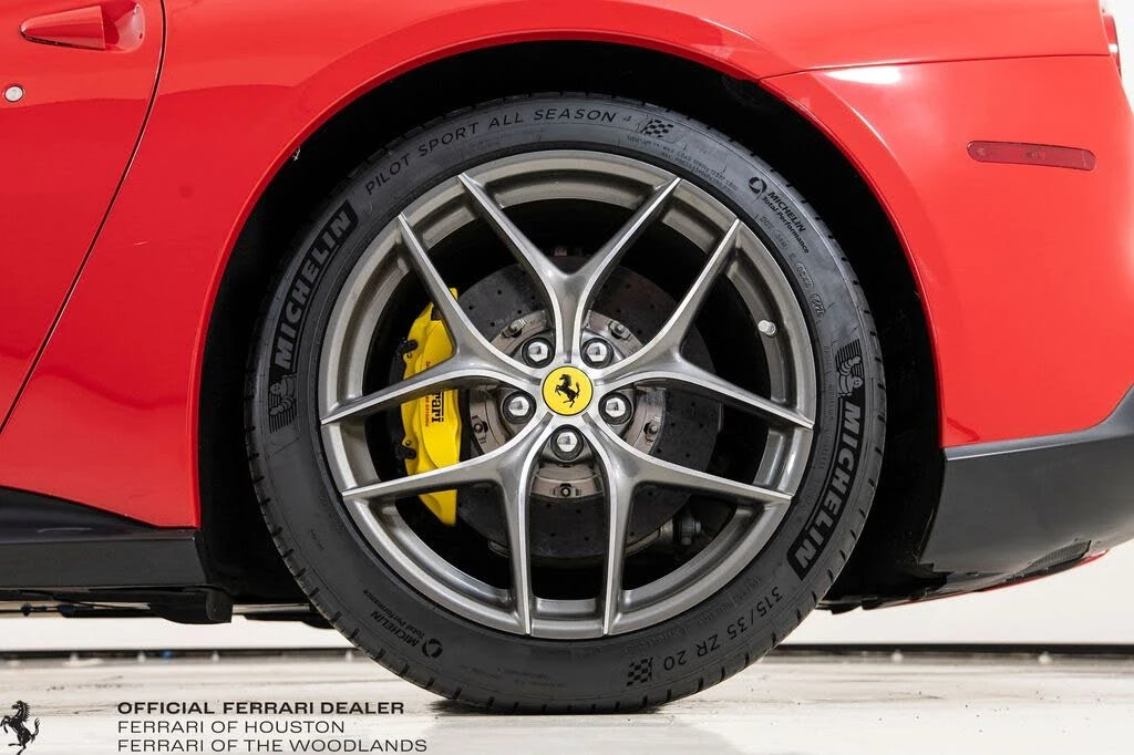 2015 Ferrari F12berlinetta - Image 19 of 31