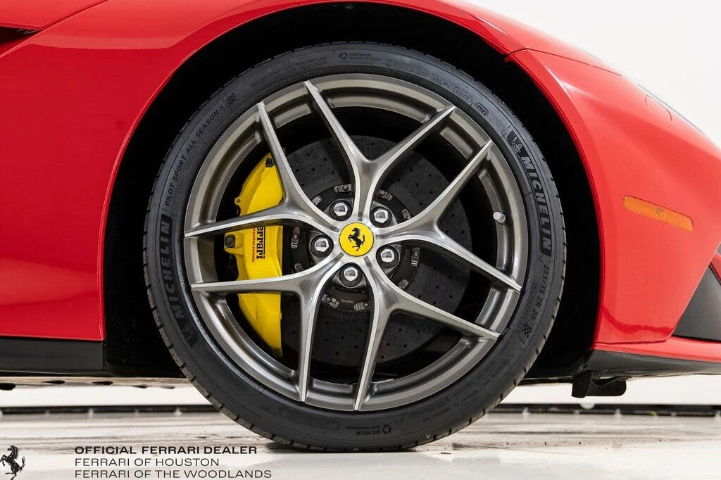 2015 Ferrari F12berlinetta - Image 21 of 31