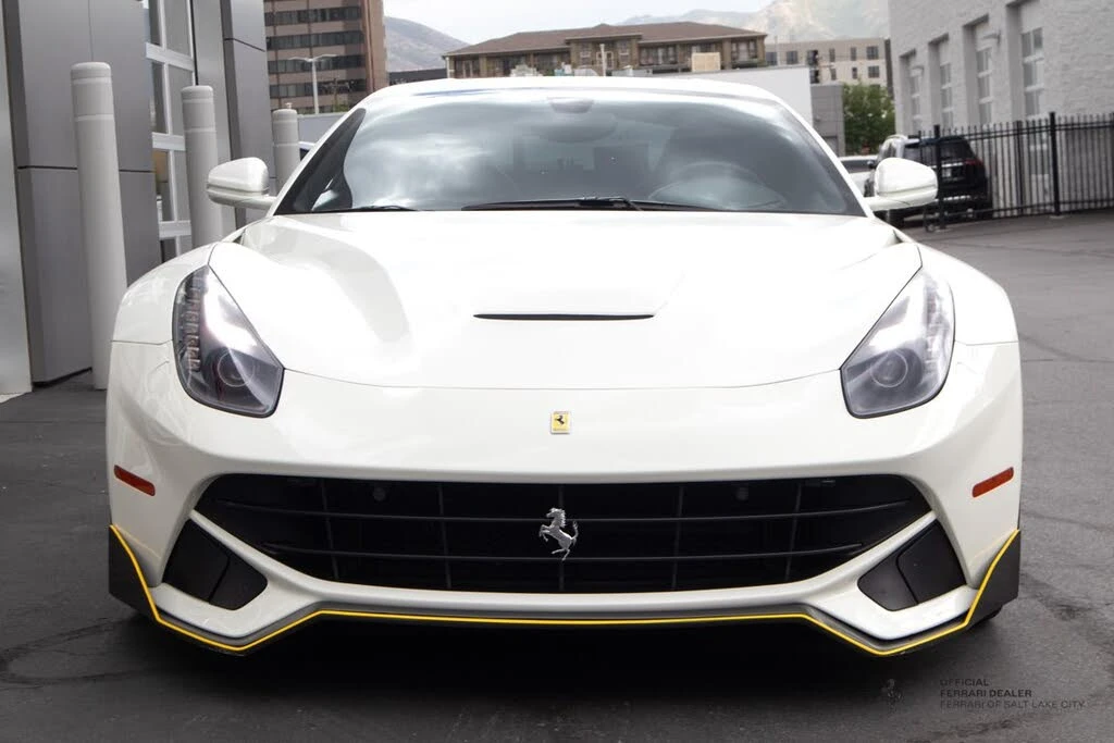 2015 Ferrari F12berlinetta - Image 9 of 18