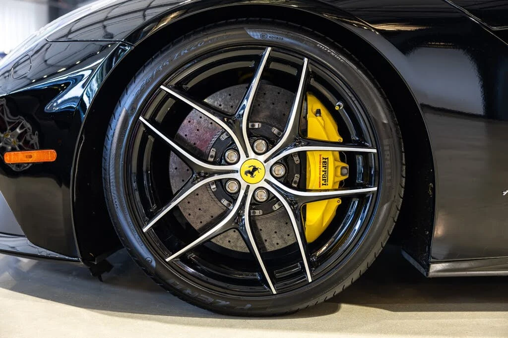 2015 Ferrari F12berlinetta - Image 23 of 31