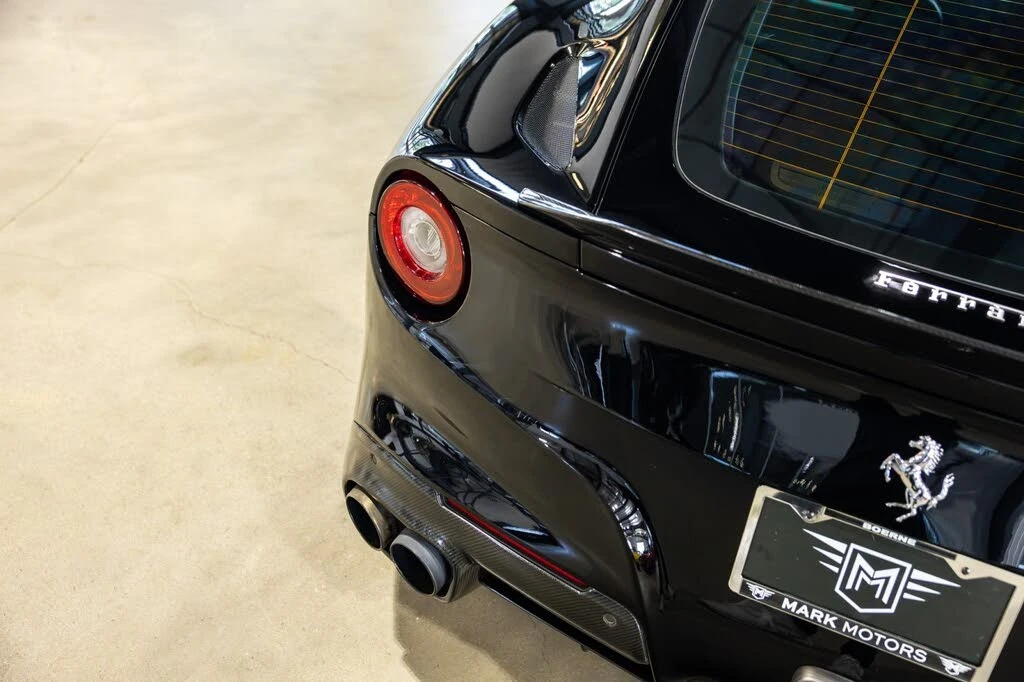 2015 Ferrari F12berlinetta - Image 19 of 31