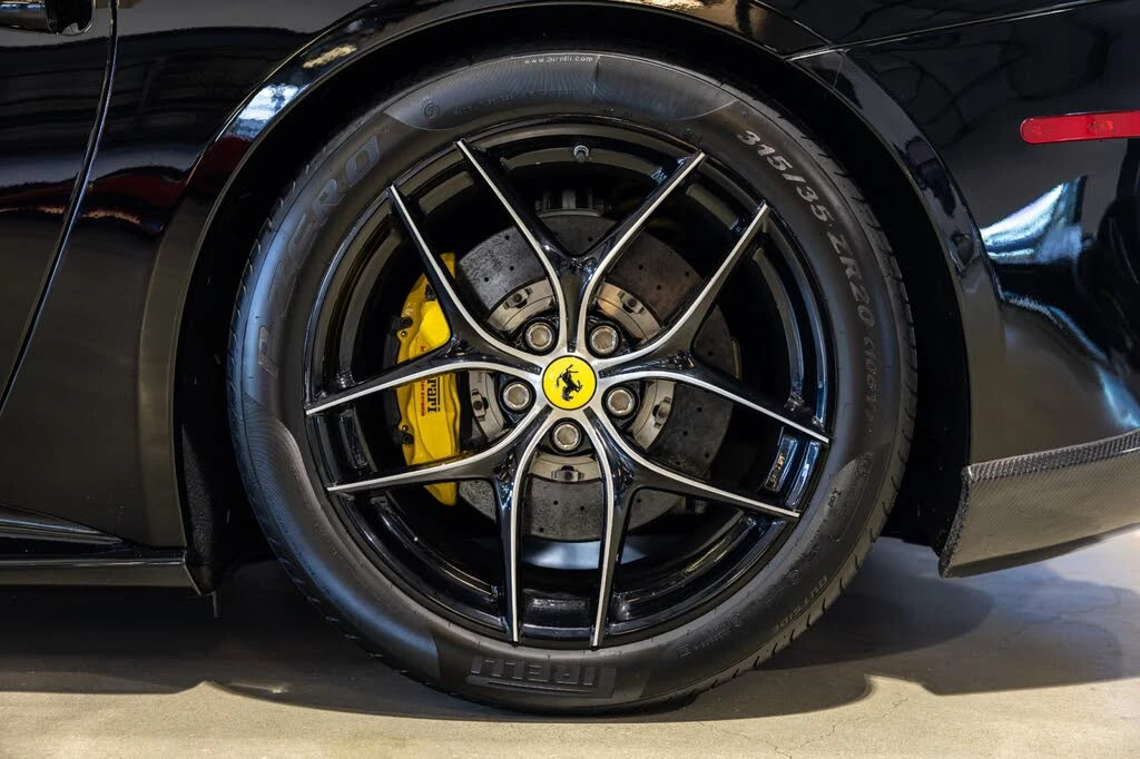 2015 Ferrari F12berlinetta - Image 24 of 31
