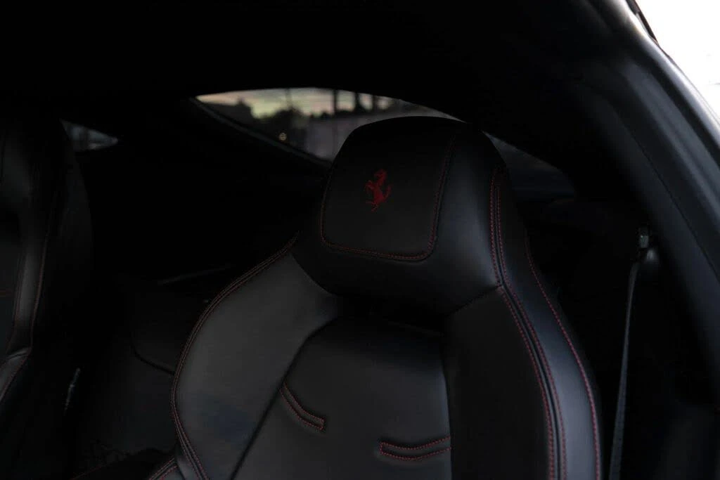 2015 Ferrari F12berlinetta - Image 19 of 31
