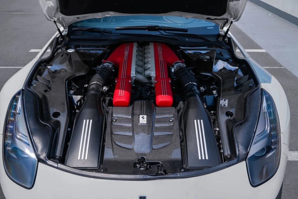 2015 Ferrari F12berlinetta - Image 30 of 31