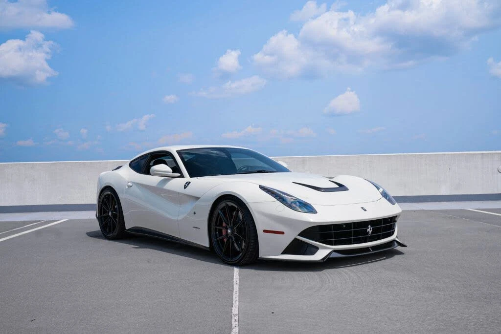 2015 Ferrari F12berlinetta - Image 3 of 31