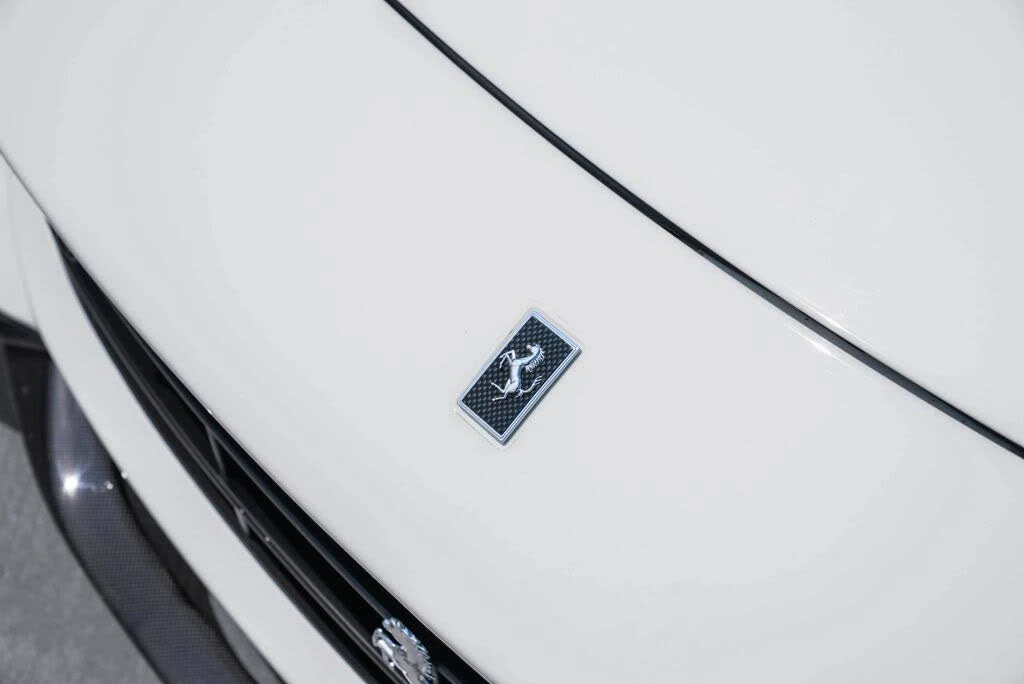 2015 Ferrari F12berlinetta - Image 25 of 31
