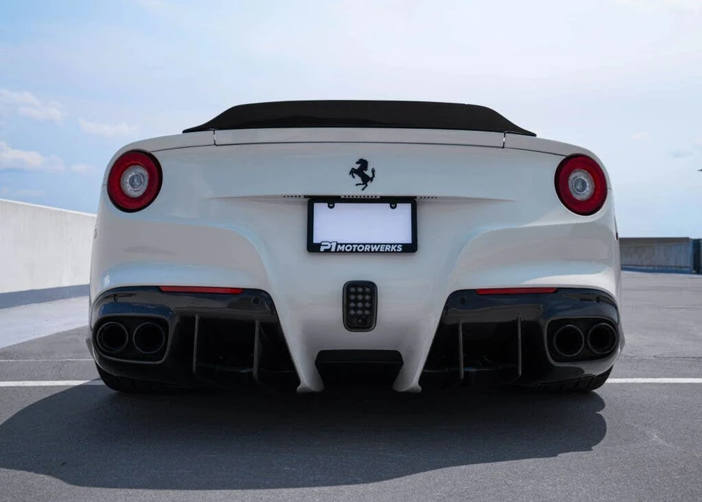 2015 Ferrari F12berlinetta - Image 19 of 31