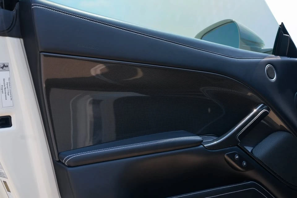 2015 Ferrari F12berlinetta - Image 16 of 20