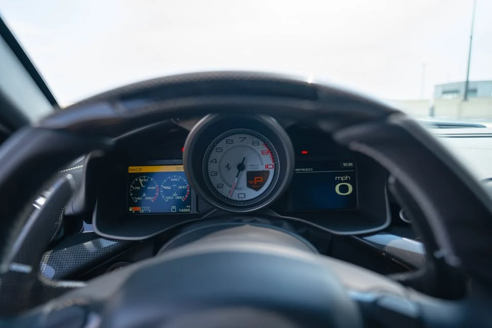 2015 Ferrari F12berlinetta - Image 17 of 20