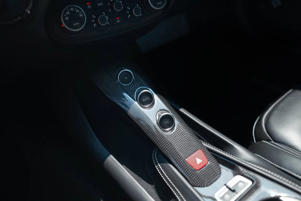 2015 Ferrari F12berlinetta - Image 18 of 20