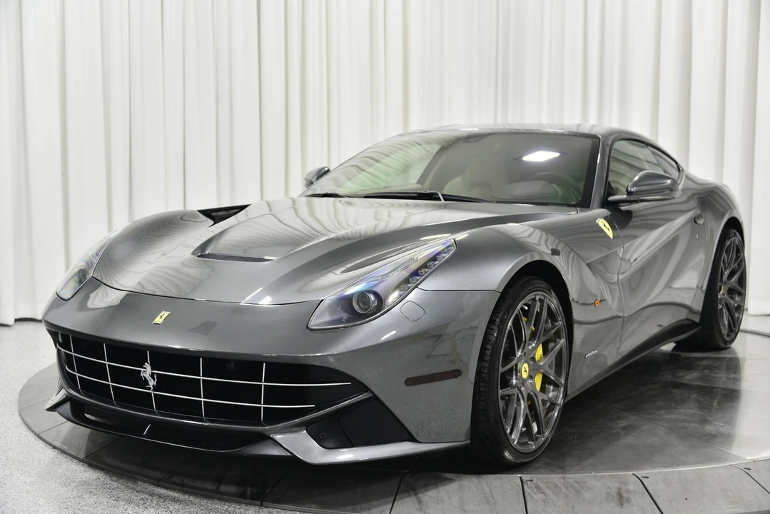 2015 Ferrari F12berlinetta - Image 5 of 21