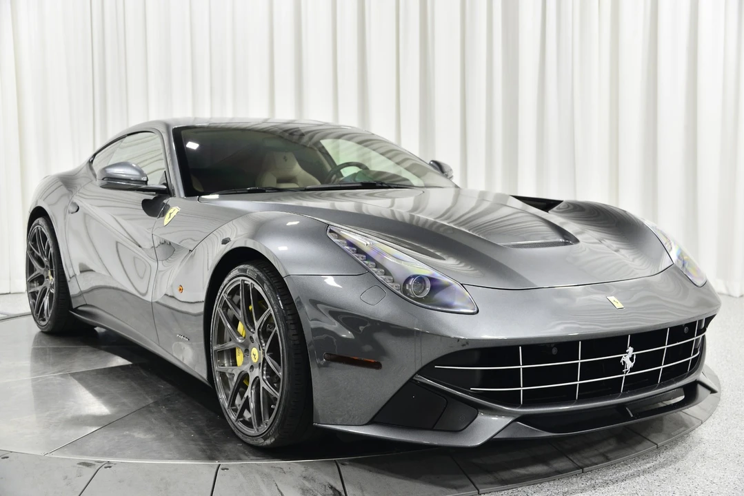 2015 Ferrari F12berlinetta - Image 3 of 21