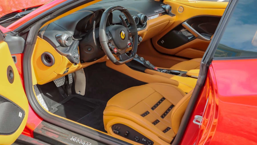 2015 Ferrari F12berlinetta - Image 4 of 18