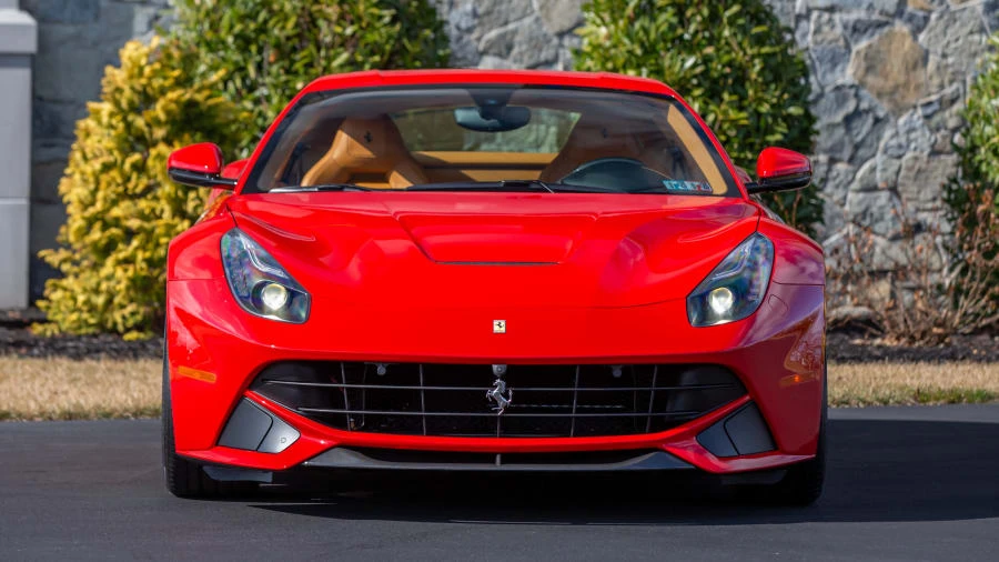 2015 Ferrari F12berlinetta - Image 14 of 18