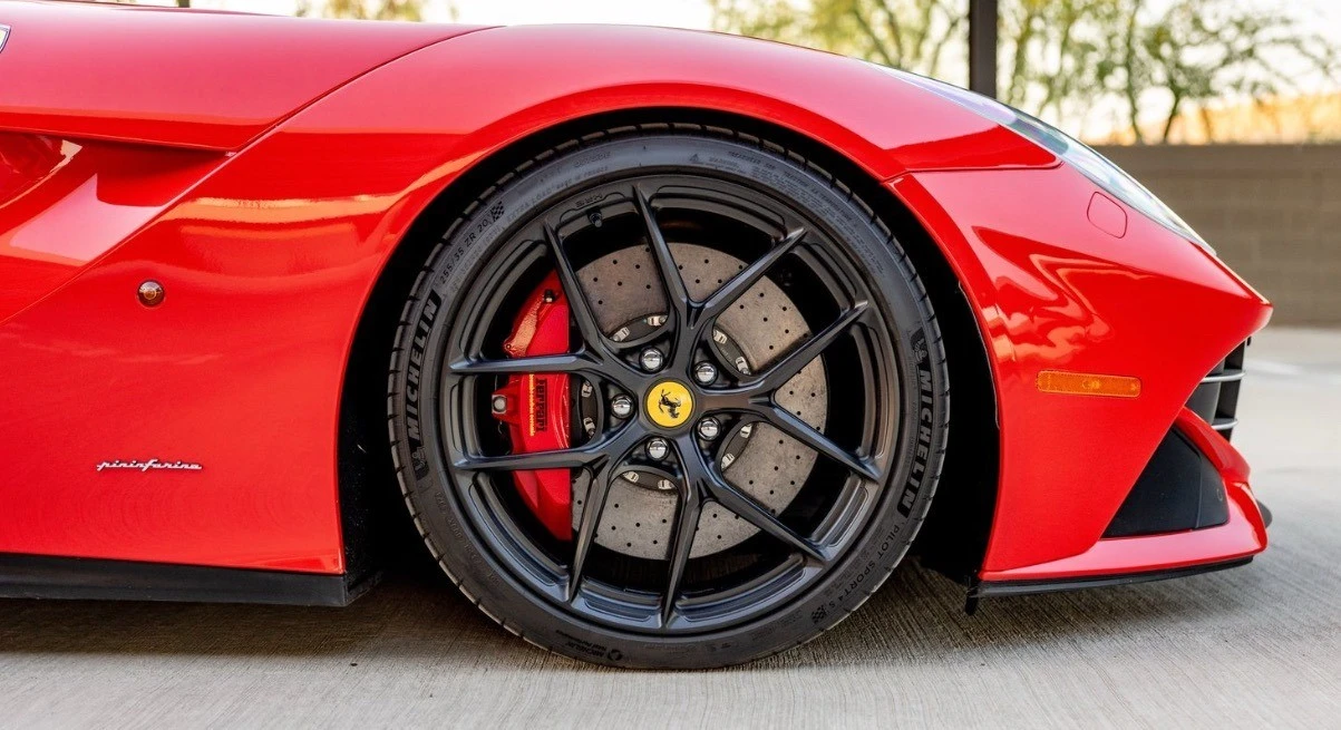 2015 Ferrari F12berlinetta - Image 6 of 12