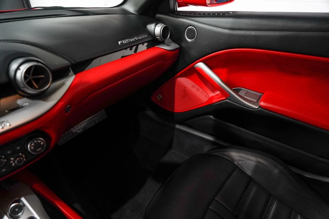 2015 Ferrari F12berlinetta - Image 12 of 21