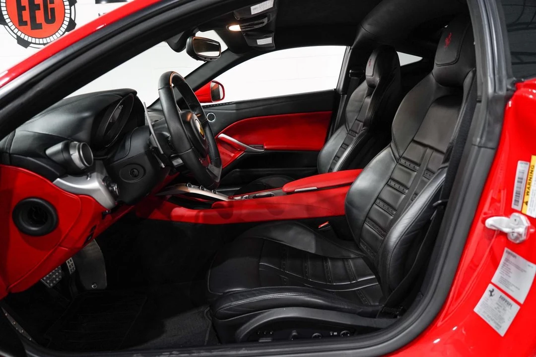 2015 Ferrari F12berlinetta - Image 7 of 21