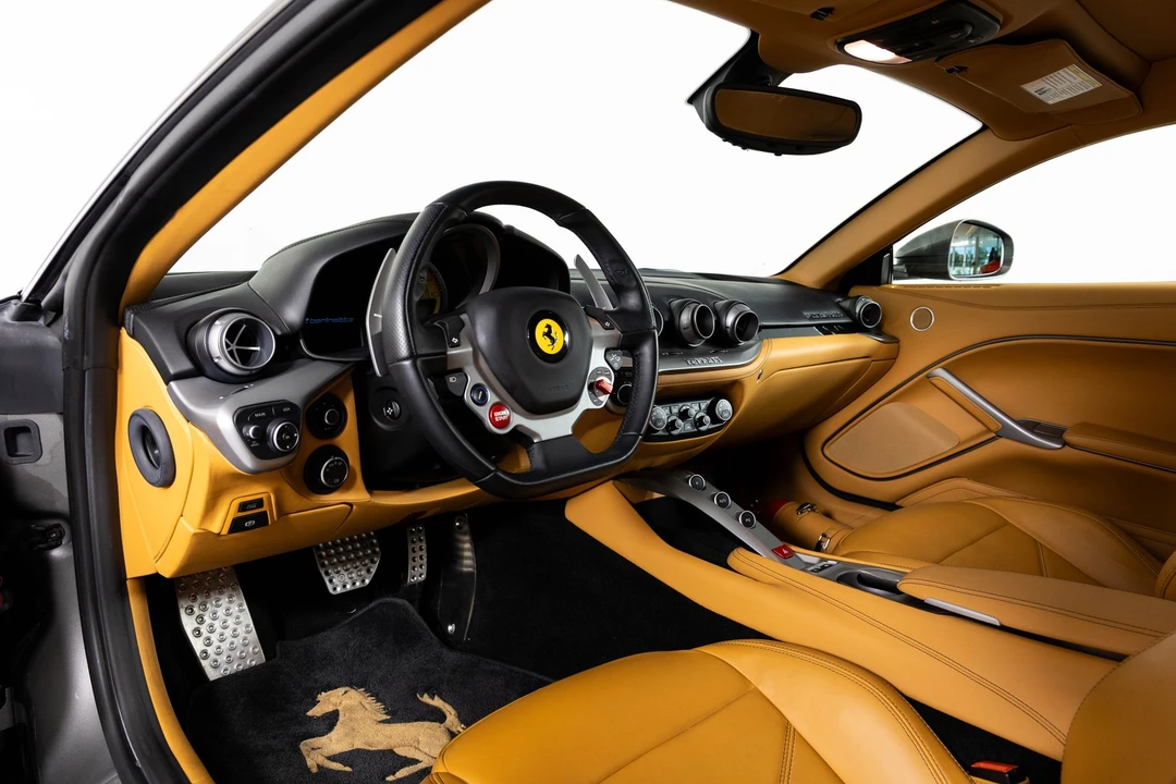 2015 Ferrari F12berlinetta - Image 4 of 21