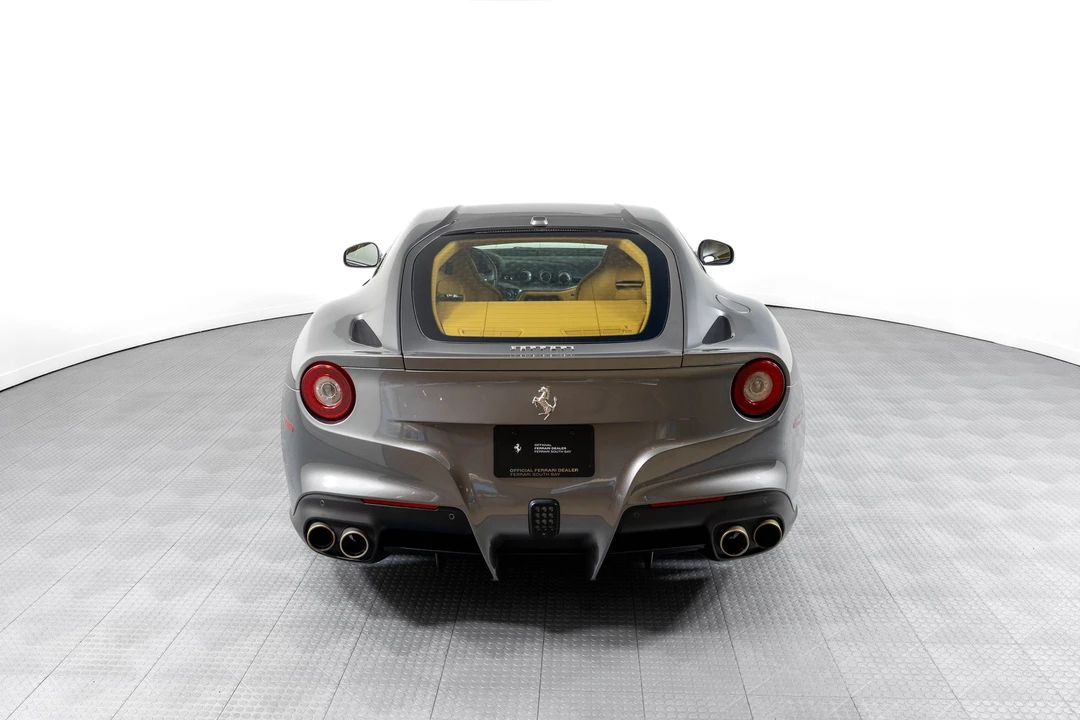 2015 Ferrari F12berlinetta - Image 18 of 21