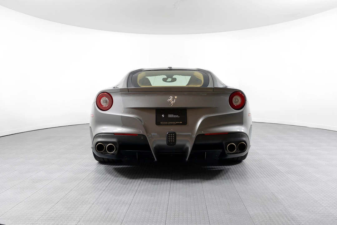 2015 Ferrari F12berlinetta - Image 19 of 21