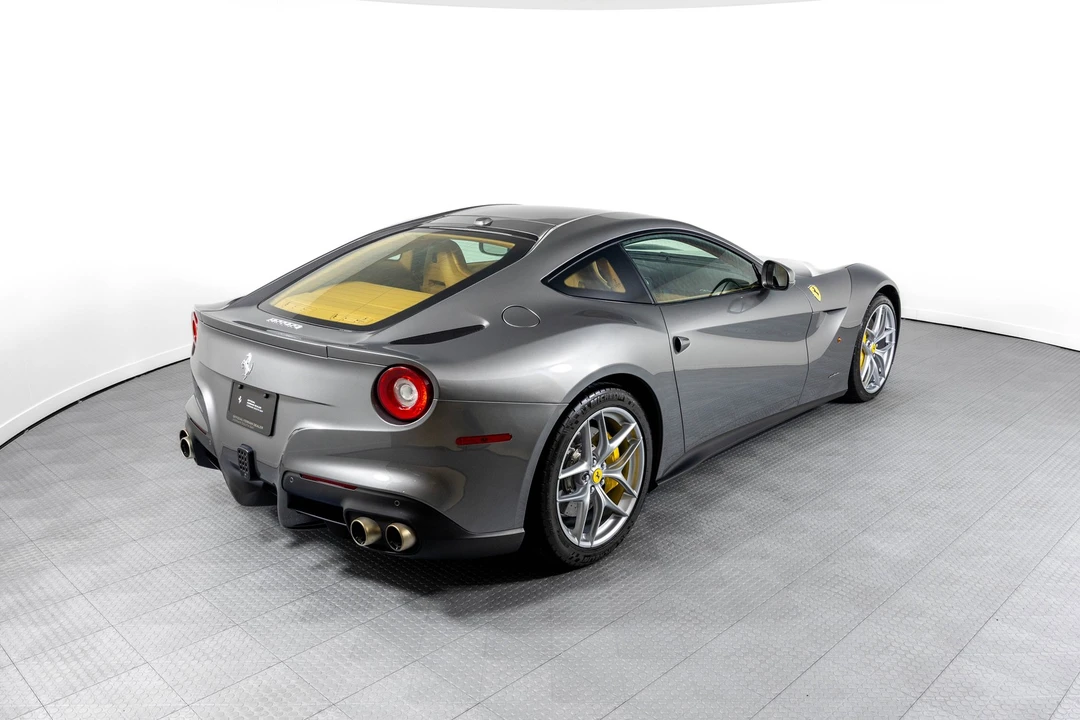 2015 Ferrari F12berlinetta - Image 2 of 21