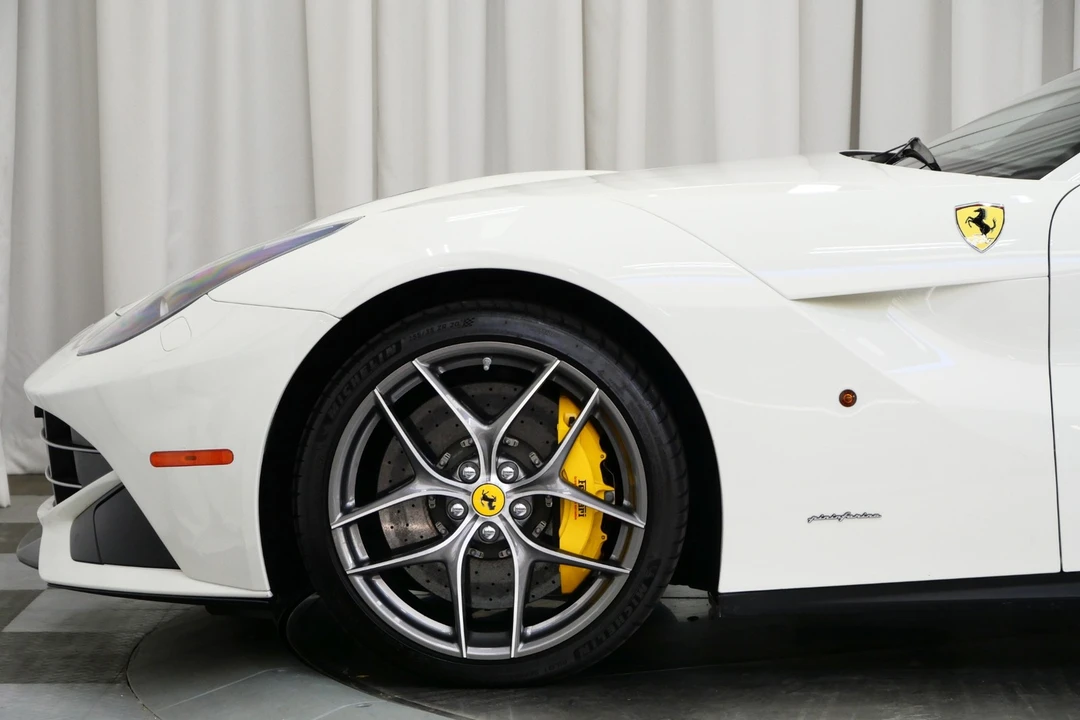 2015 Ferrari F12berlinetta - Image 7 of 21