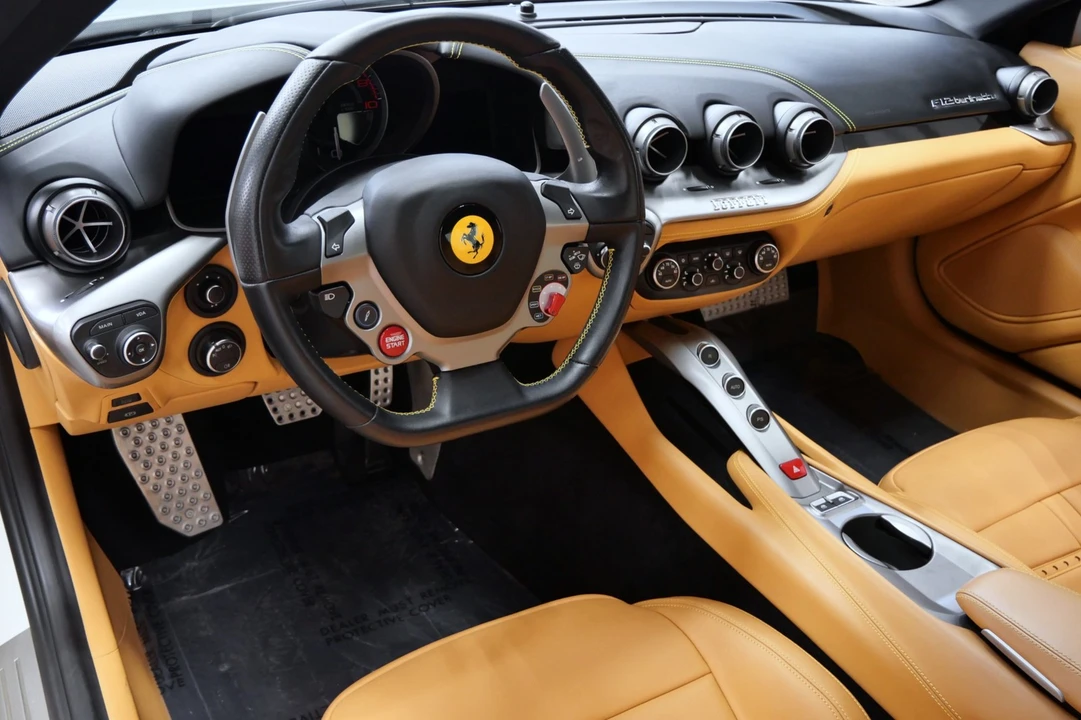 2015 Ferrari F12berlinetta - Image 13 of 21