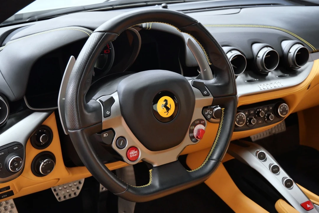 2015 Ferrari F12berlinetta - Image 15 of 21