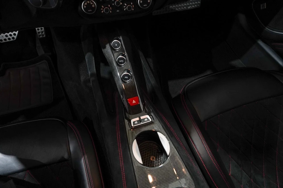 2015 Ferrari F12berlinetta - Image 12 of 21