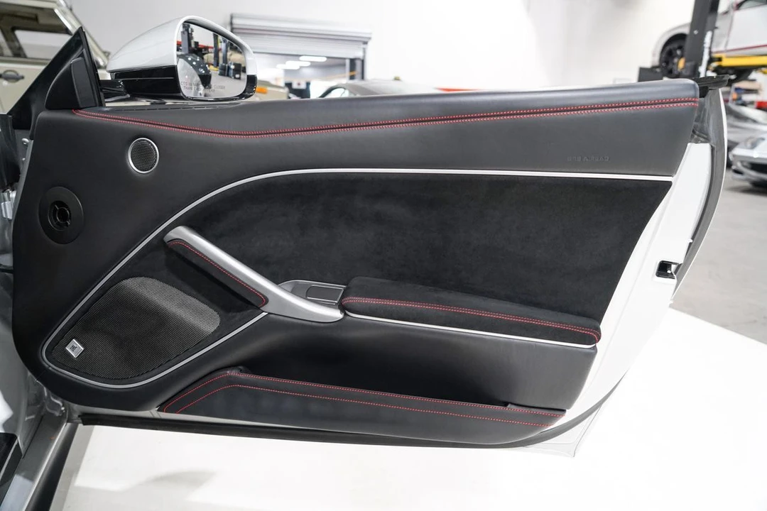 2015 Ferrari F12berlinetta - Image 18 of 21