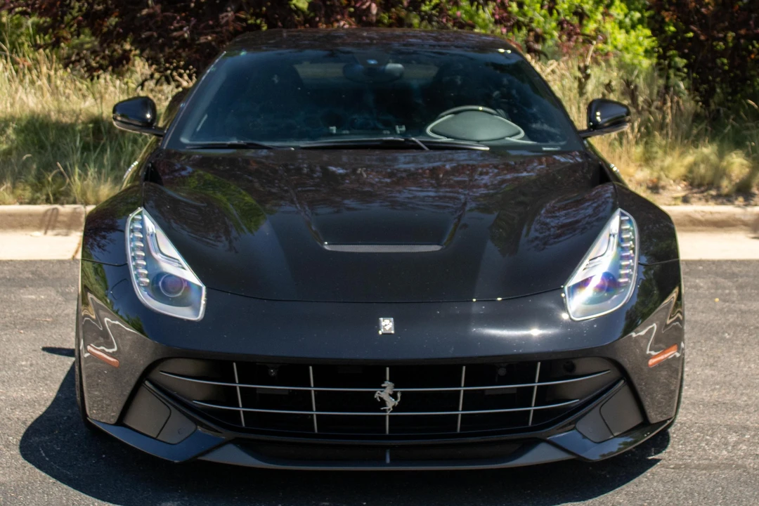 2015 Ferrari F12berlinetta - Image 2 of 31
