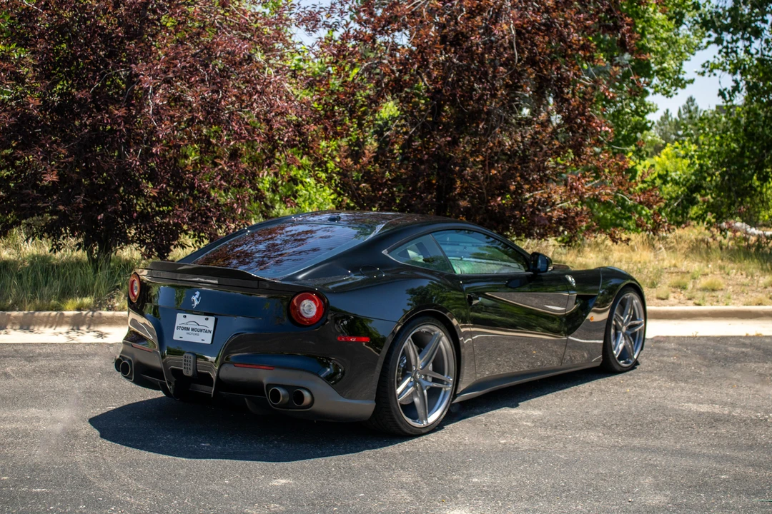 2015 Ferrari F12berlinetta - Image 16 of 31