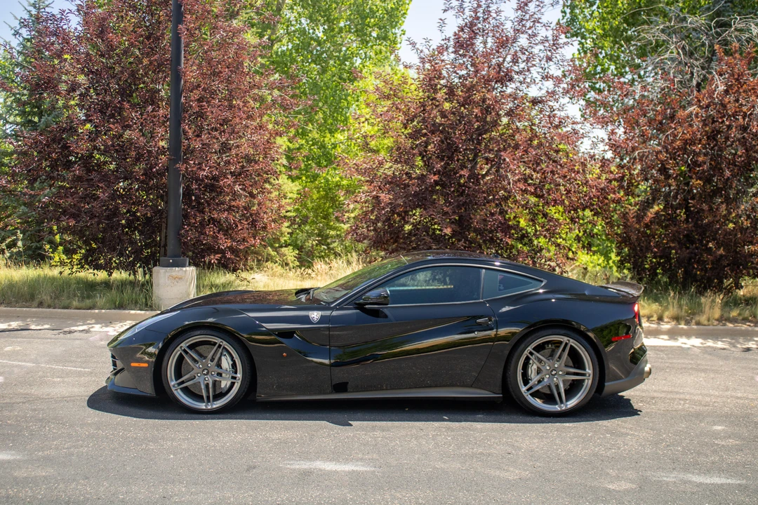 2015 Ferrari F12berlinetta - Image 9 of 31