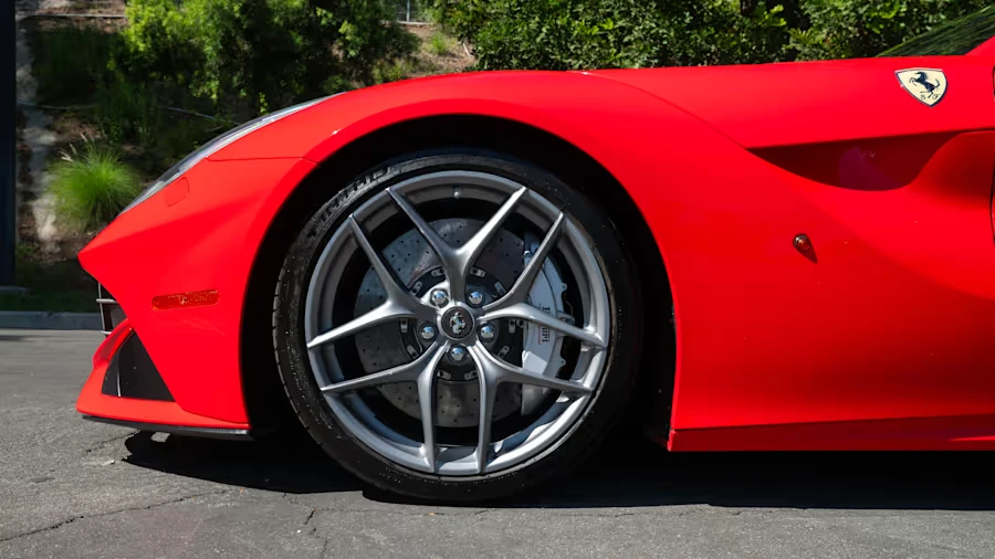 2015 Ferrari F12berlinetta - Image 21 of 31