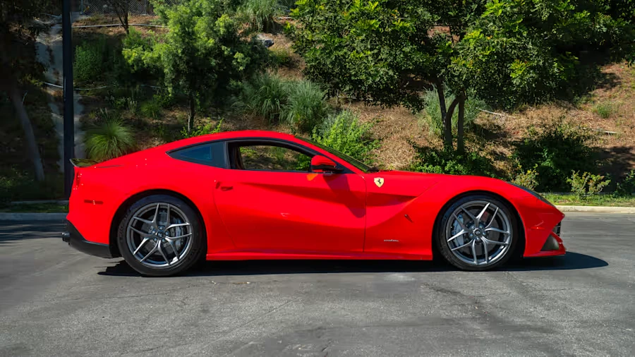 2015 Ferrari F12berlinetta - Image 5 of 31