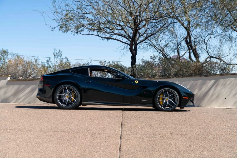 2015 Ferrari F12berlinetta - Image 2 of 31