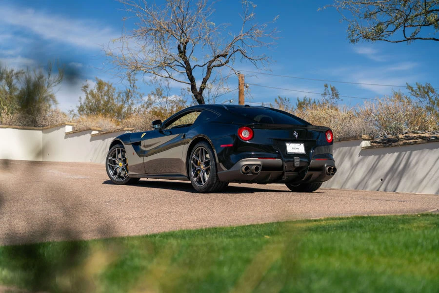 2015 Ferrari F12berlinetta - Image 3 of 31