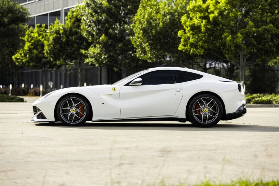 2015 Ferrari F12berlinetta - Image 9 of 30
